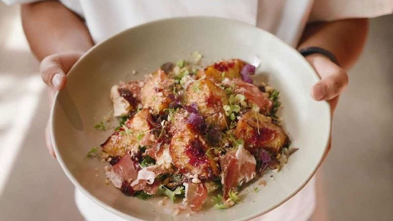 Roast peach and burrata salad