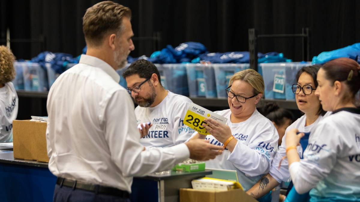 Volunteers at HBF run pack collection