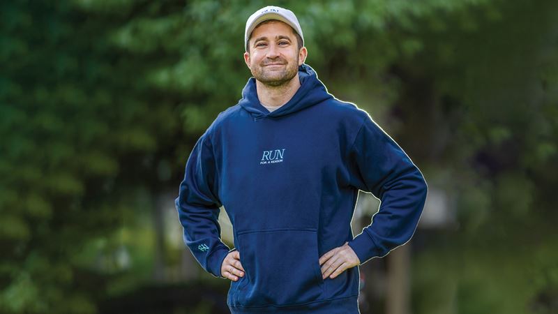Run for a reason hoodie navy